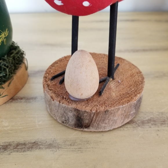 Lulu Herbert hand carved Navajo folk art chicken - Picture 3 of 6